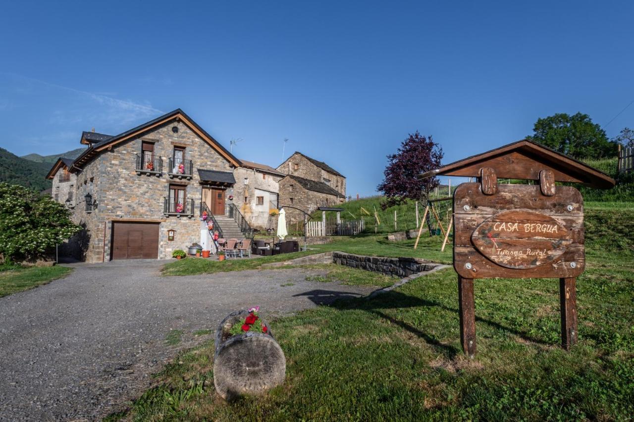 Casa Bergua Pensionat Víu Exteriör bild